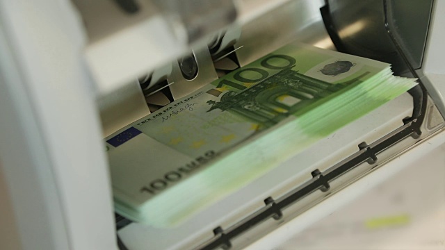 钞票柜台重新计数100欧元视频下载