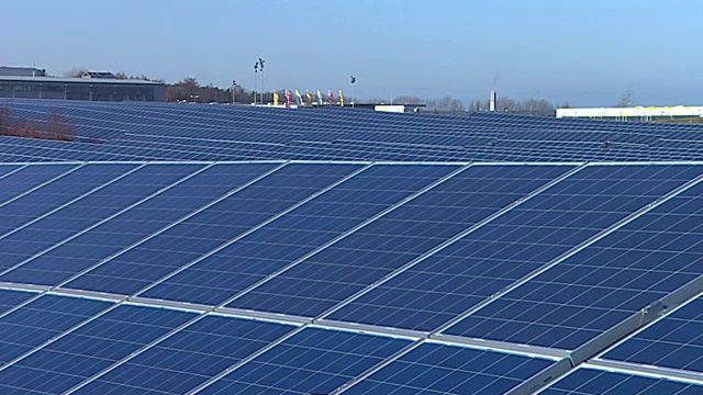 德国的太阳能发电厂视频素材
