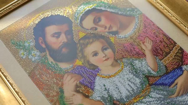 神圣家庭的刺绣画视频下载