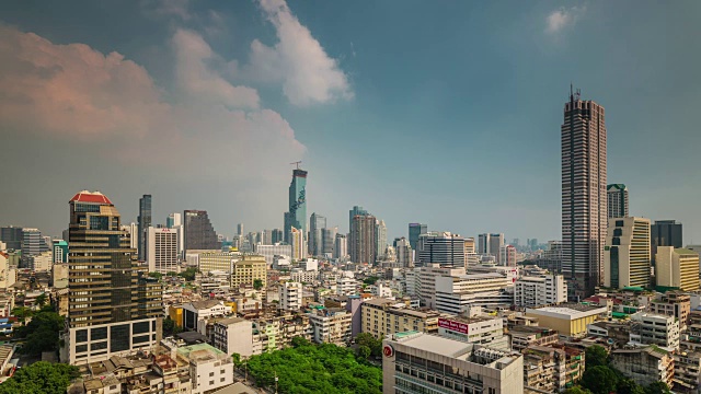 泰国曼谷日城市景观中心屋顶全景4k时间推移视频素材