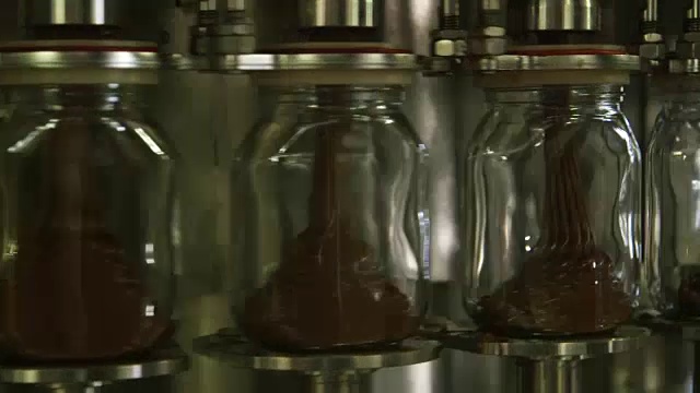 榛子奶油玻璃罐含有可可和榛子-视频下载