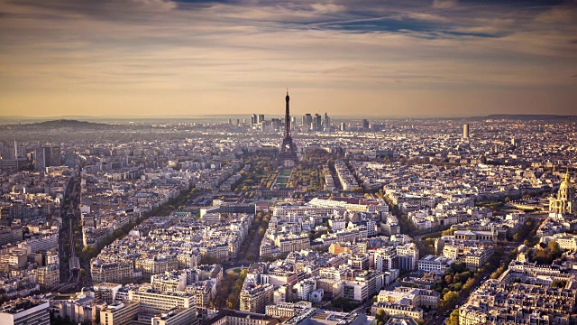 巴黎城市景观白天-时间流逝视频素材