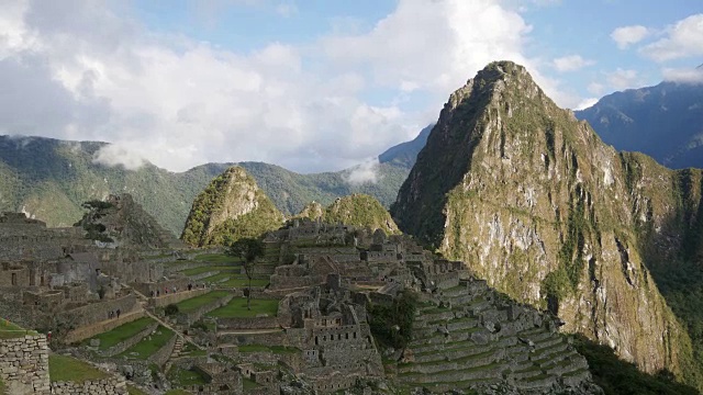 马丘比丘，秘鲁库斯科安第斯山脉的印加古城视频下载