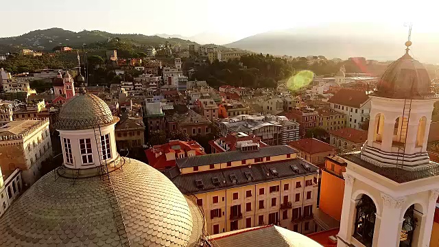 美丽的教堂和城市景观视频素材