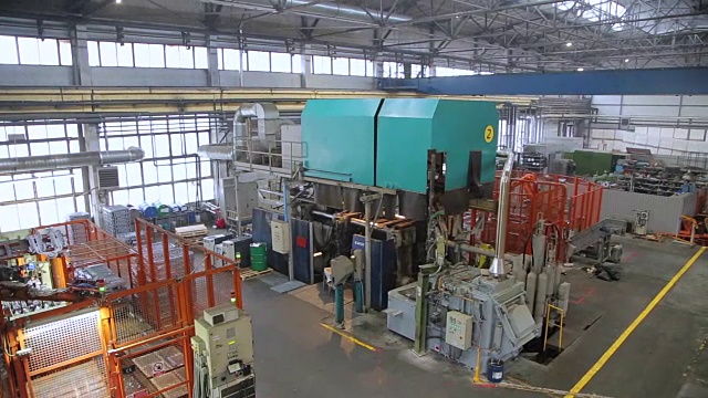 生产散热器的工厂视频下载