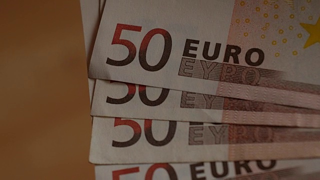 近距离的50欧元钞票视频下载