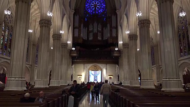 帕特里克大教堂，位于纽约的天主教堂，是美国纽约新哥特式风格的杰出纪念碑视频素材