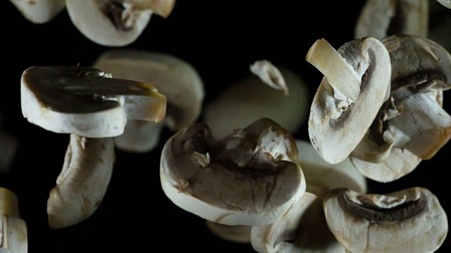 切片蘑菇视频素材