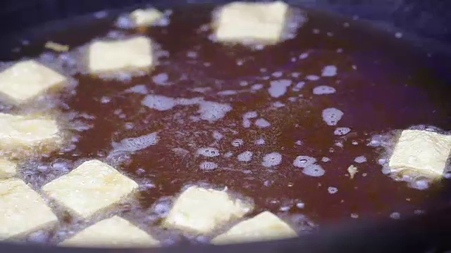 臭豆腐，浓烈的豆腐乳视频素材