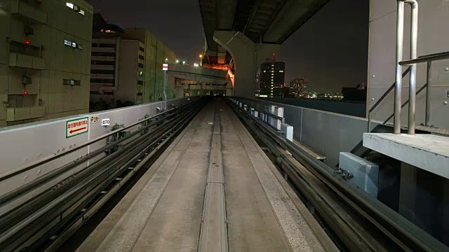 4K东京列车延时。日本东京台场的单轨列车运输。视频素材