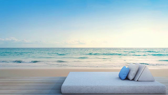 豪华海滩酒店的海景露台和床视频素材
