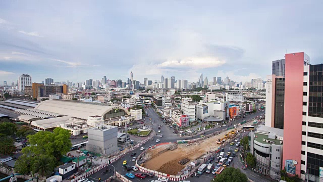 延时4k白天到晚上曼谷火车站或华兰蓬站是泰国的主要火车站。视频素材