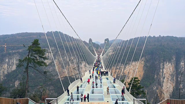 中国张家界的玻璃桥视频下载