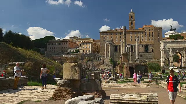 意大利夏季白天灯光罗马广场步行4k罗马全景视频下载