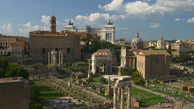 意大利著名的晴天罗马广场观景台城市景观全景4k罗马视频下载