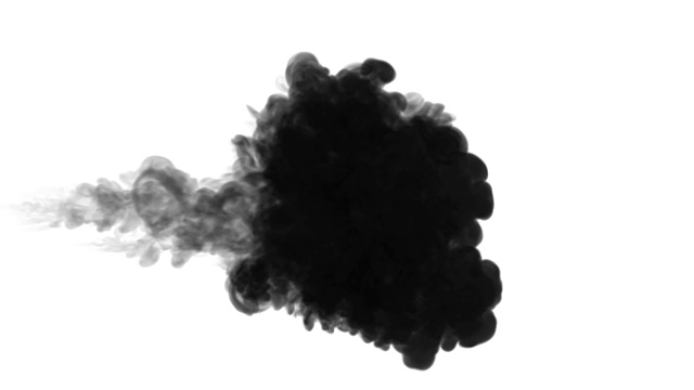 一墨流动，注入黑色染料云雾或烟雾，墨以慢动作注入白色。黑色飞溅于水中。墨色背景或烟雾背景，为墨水效果使用光磨如阿尔法蒙版视频下载