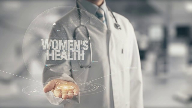 医生手握妇女健康视频素材