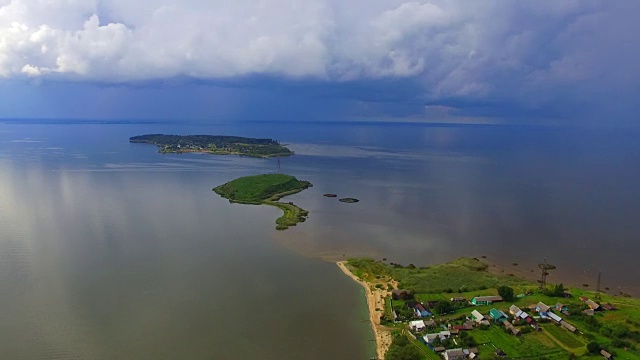 普斯科夫湖鸟瞰图视频素材