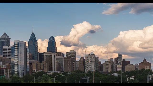 日落时分的费城城市天际线视频下载