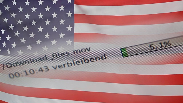 在电脑上下载文件，美国标志视频素材