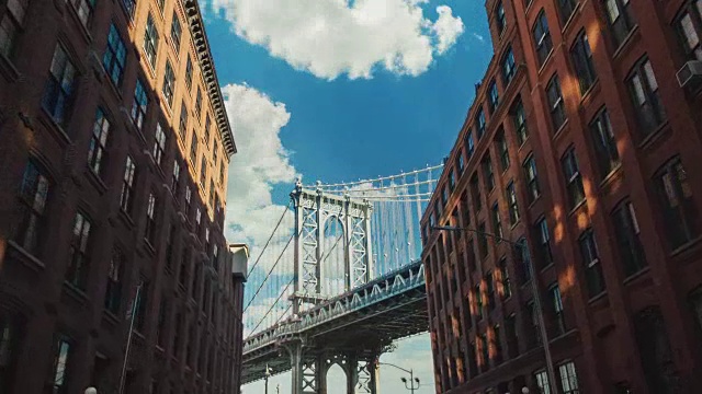 动作延时:著名的布鲁克林大桥，在纽约一个受欢迎的旅游景点视频素材