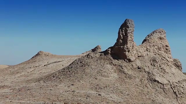 吉尔吉斯卡拉要塞位于乌兹别克斯坦古花剌子姆的领土上视频下载