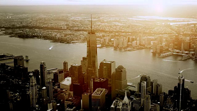 纽约市中心全景拍摄。美国的大城市。令人兴奋的房屋和建筑的伟大景观。视频素材