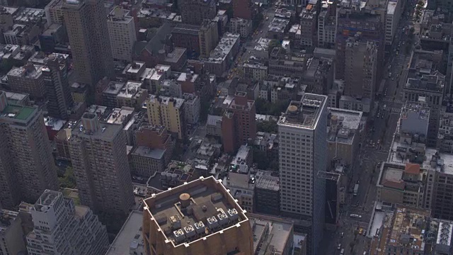 图片:纽约市东村社区的高层公寓和办公楼视频素材