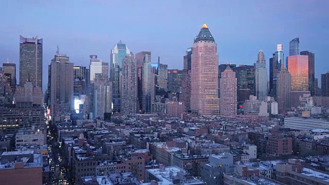 高楼林立的纽约城市景观。美国著名的城市视频素材