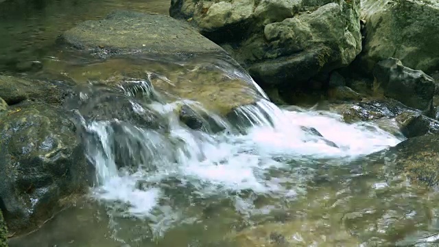 克里米亚山脉河视频素材