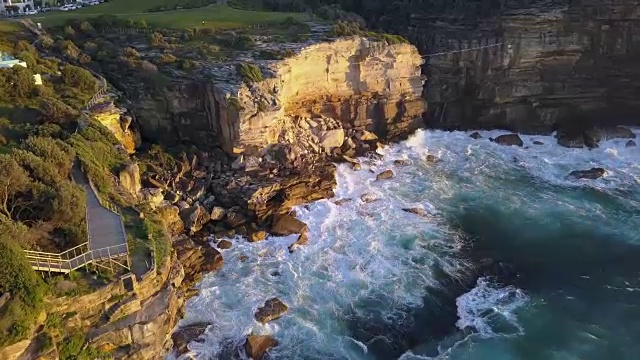 岩石的悬崖视频素材