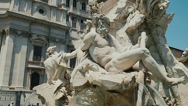 意大利罗马纳沃纳广场的四河喷泉视频素材