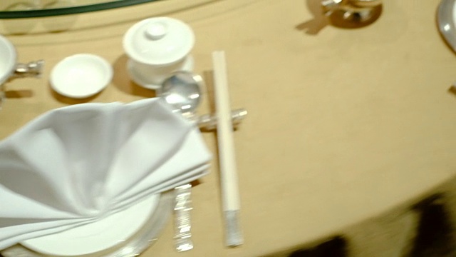 中国的餐桌上视频下载