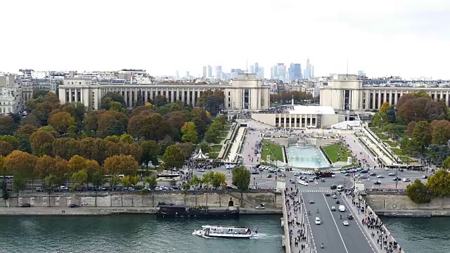 鸟瞰图塞纳河和特罗卡德罗在巴黎，法国视频素材