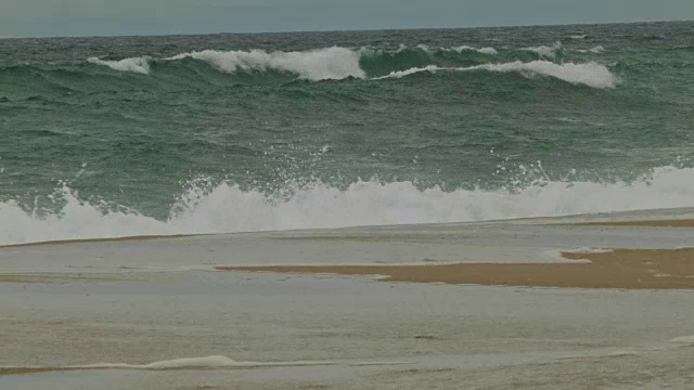 利特埃特-米克斯海滩的波浪视频素材