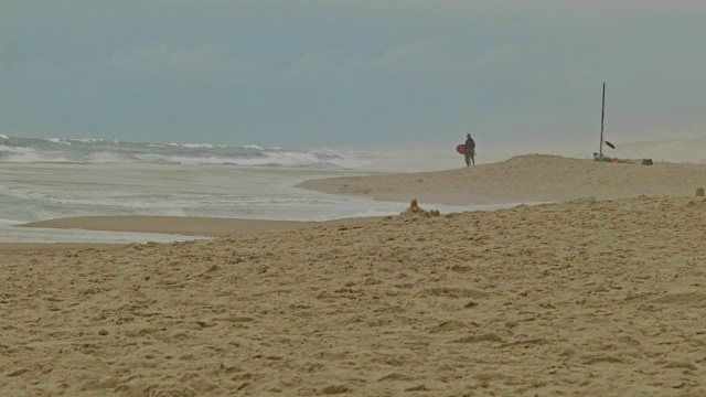 利特埃特-米克斯海滩的波浪视频下载