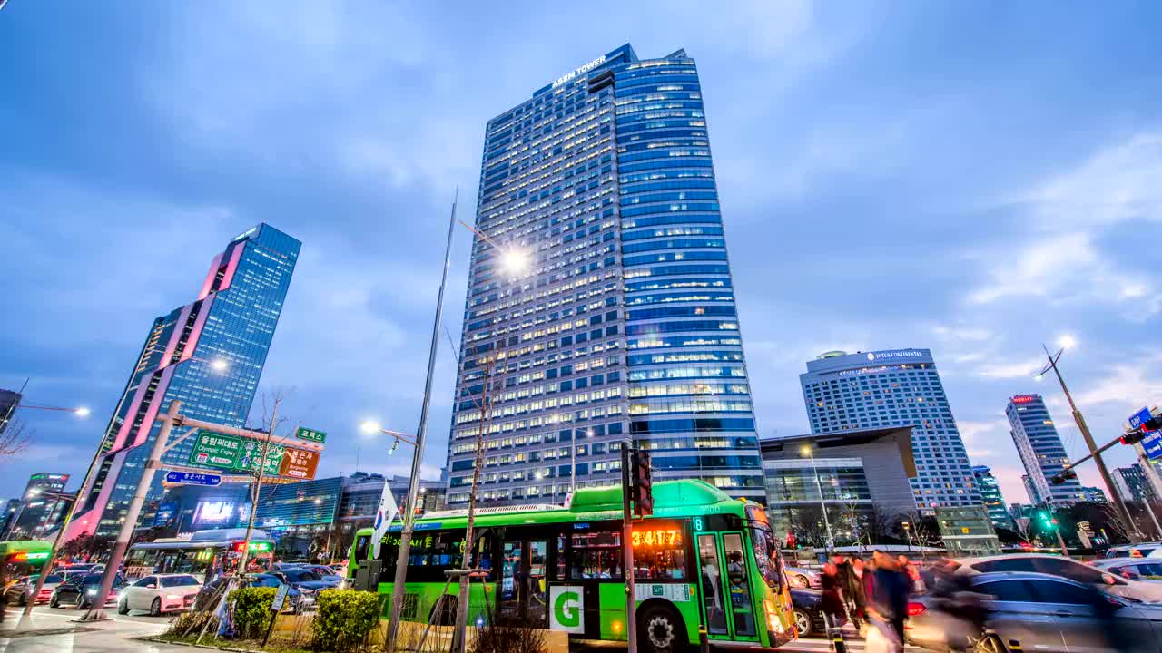 韩国世界贸易中心的夜景视频素材