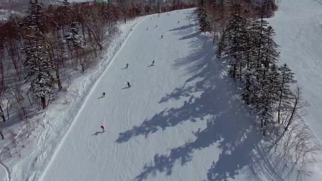 滑雪人群视频下载