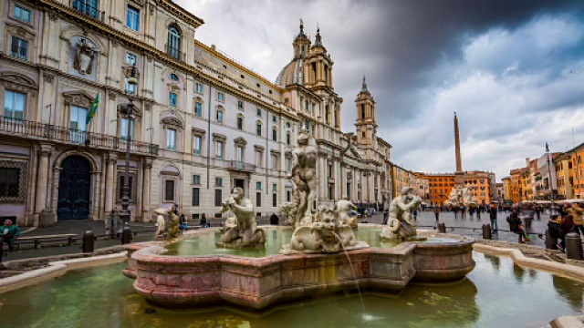 时间流逝:在罗马，意大利的纳沃纳广场- 4K城市景观，景观和建立视频下载