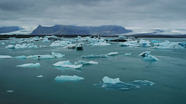 Jökulsárlón冰岛的冰川泻湖视频素材