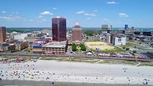 一架无人机击中了新泽西州大西洋城视频下载