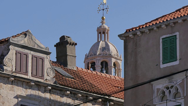 欧洲克罗地亚，达尔马提亚，科尔库拉岛，圣马克大教堂钟楼视频下载