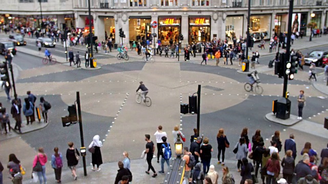 牛津广场十字路口鸟瞰图视频素材