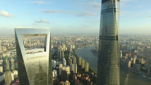 上海摩天大楼鸟瞰图，无人机拍摄视频下载