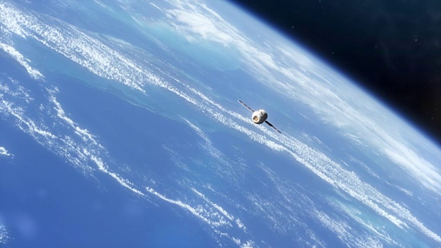 2号飞船在太空中的地球视频素材