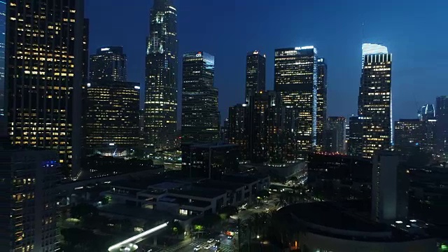 洛杉矶市中心/空中之夜视频素材