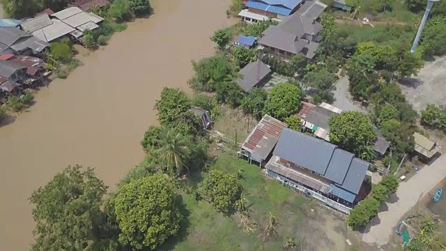 泰国大城府洪水鸟瞰图。视频素材