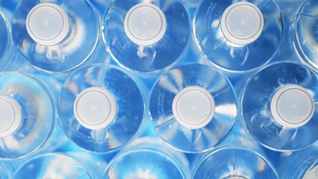 塑料塑料瓶的回收和节能视频素材