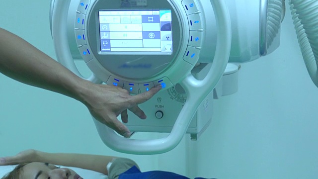 x射线在医院视频素材