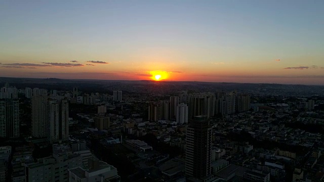 巴西圣保罗Ribeirao Preto的日落视频素材